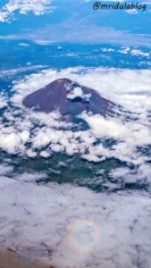 Which Seat to Select on a Hong Kong to Narita Japan Flight for Mt Fuji Views